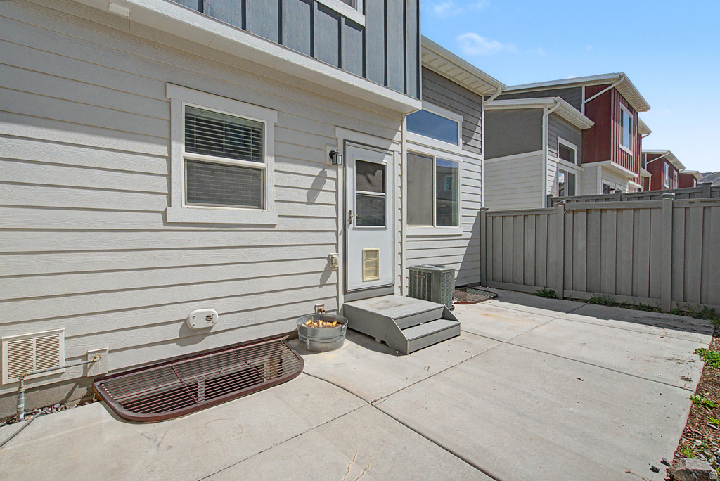 7109 N MOUNTAIN FIELD DR Eagle Mountain, UT 84005