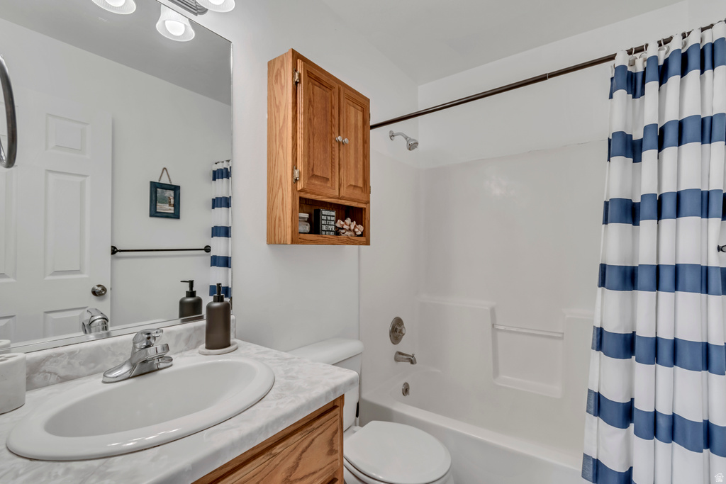 1041 E 30 S Hyrum, UT 84319