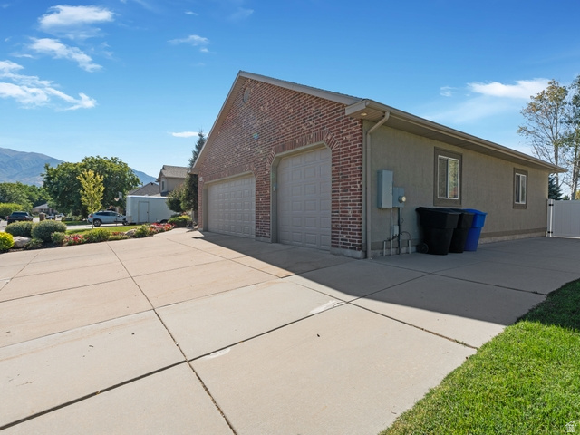 641 W 3550 S Ogden, UT 84405