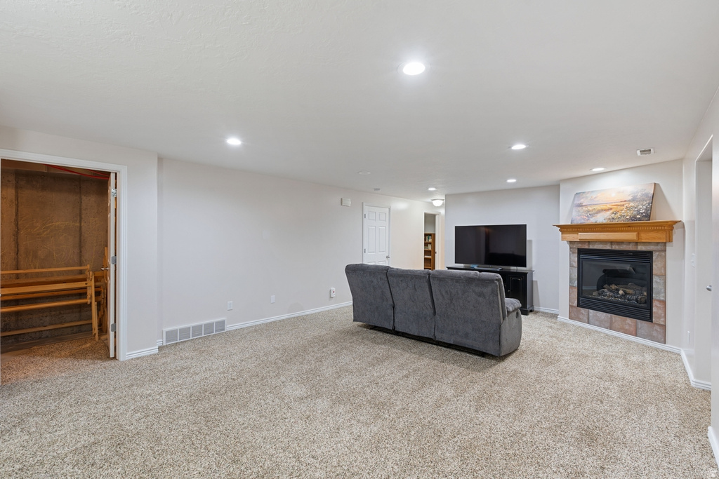 641 W 3550 S Riverdale, UT 84405