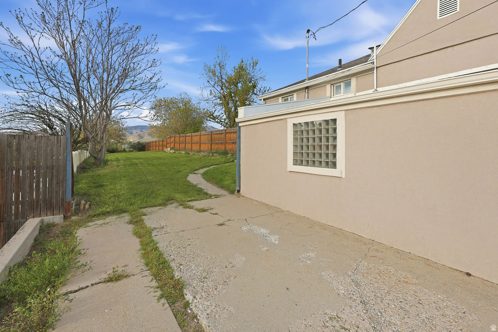 2273 E 2700 S Salt Lake City, UT 84109