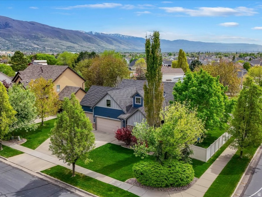 1873 W 800 N Farmington, UT 84025