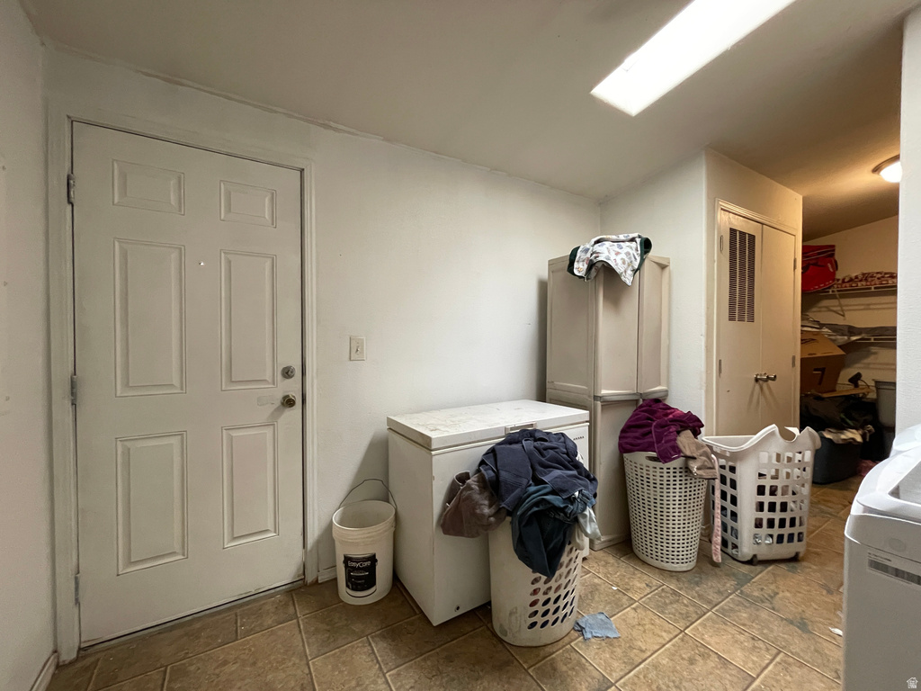 240 E HORSESHOE BEND RD Vernal, UT 84078