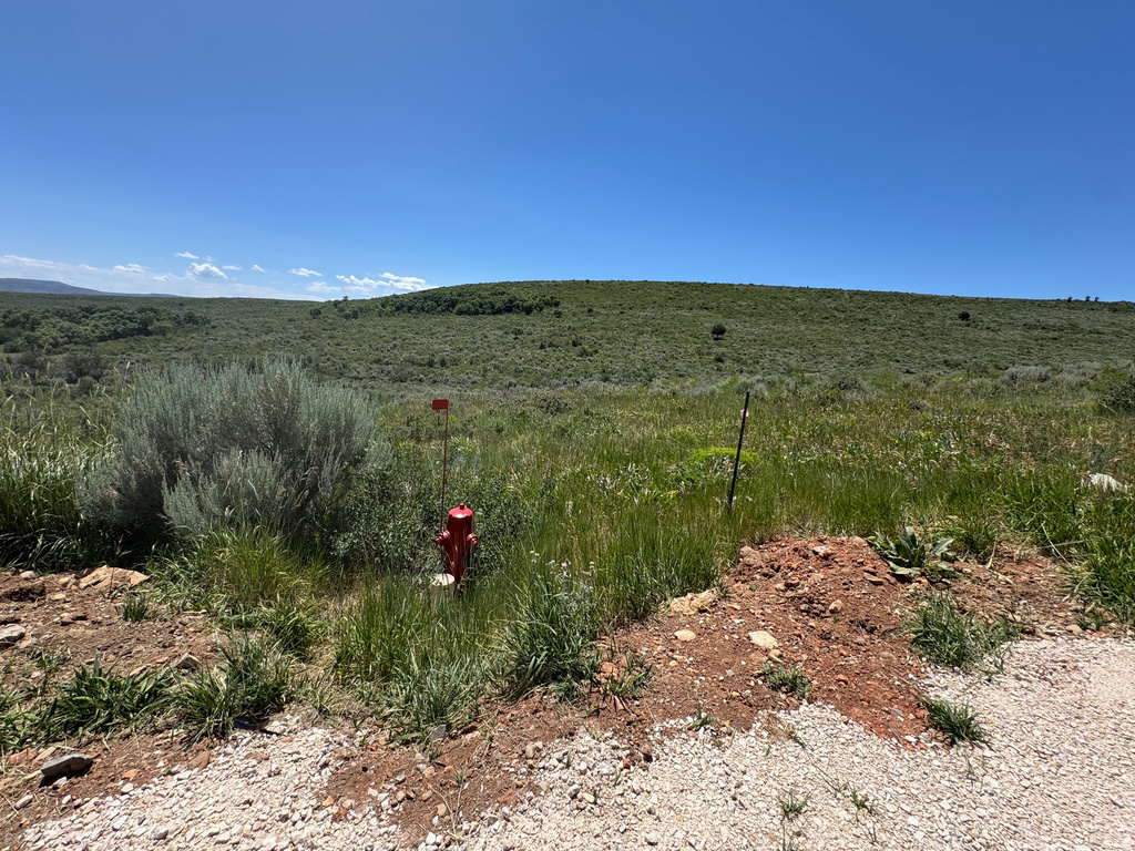 3530 S LONG RIDGE CIR. CIR Garden City, UT 84028