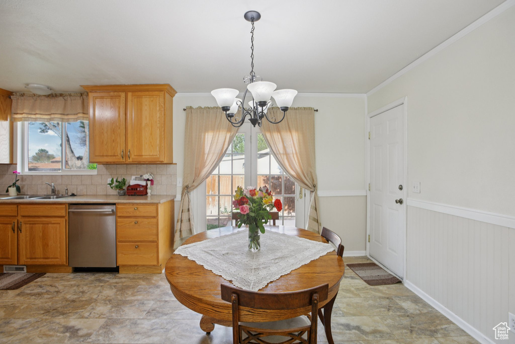 8041 S BUENO VISTA DR West Jordan, UT 84088