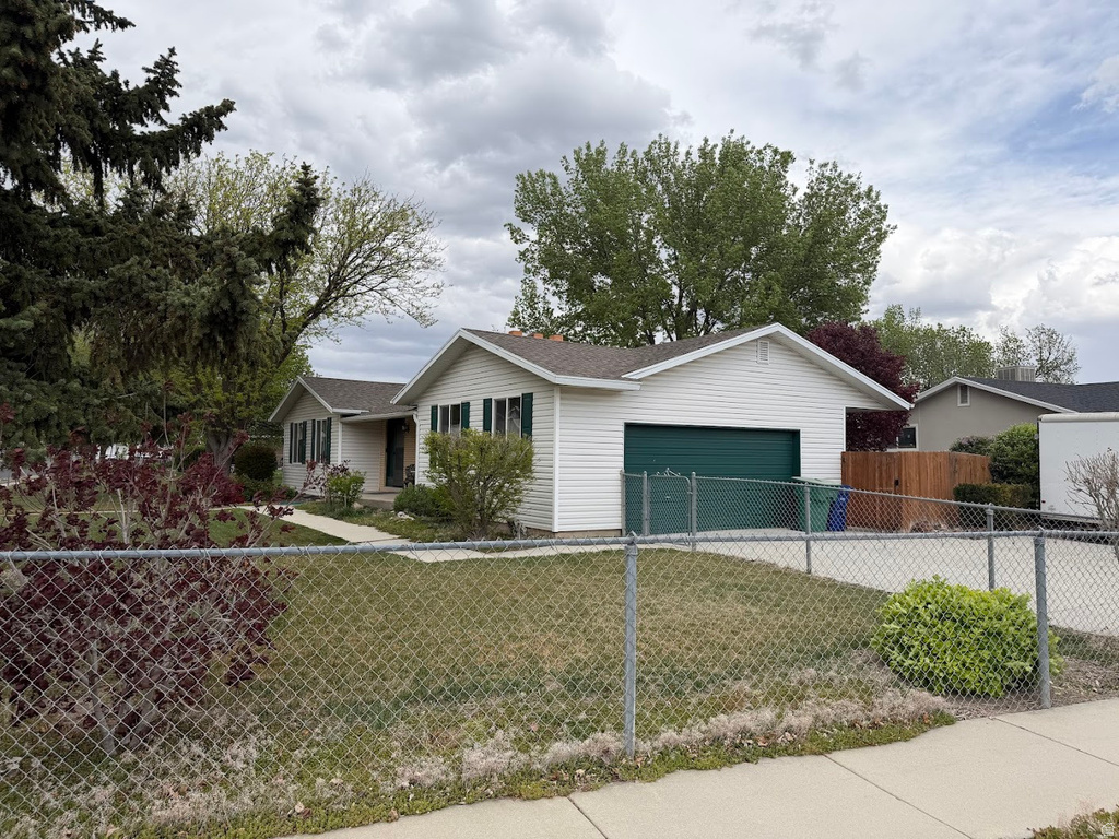 8041 S BUENO VISTA DR West Jordan, UT 84088