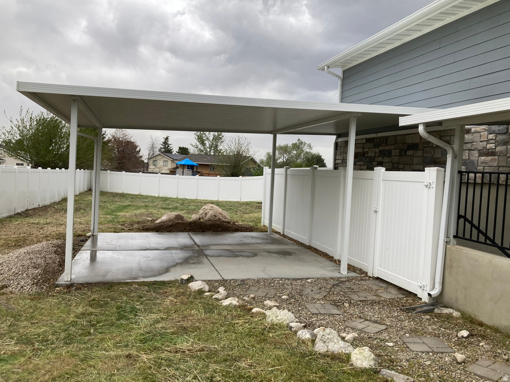 6586 W SUNRISE RIDGE CT West Valley City, UT 84128