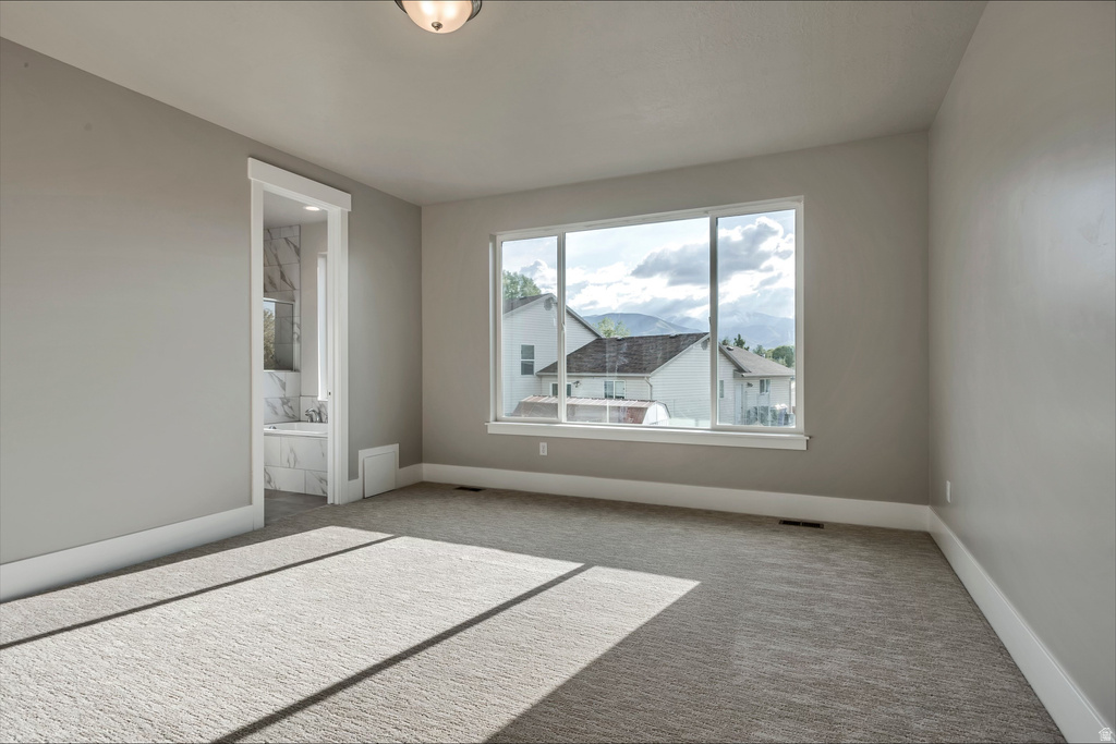 6586 W SUNRISE RIDGE CT West Valley City, UT 84128