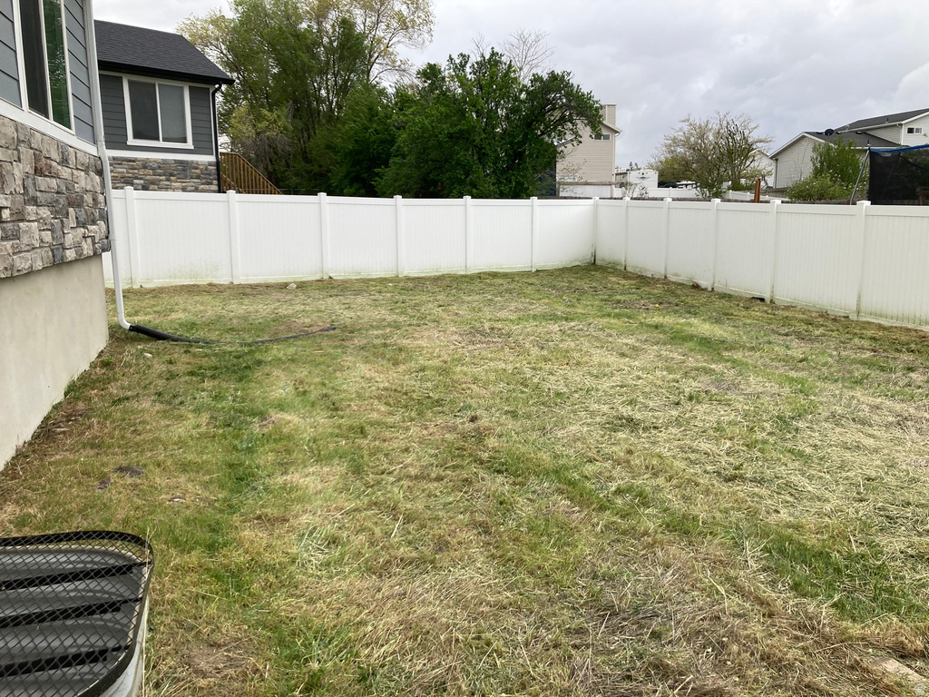 6586 W SUNRISE RIDGE CT West Valley City, UT 84128