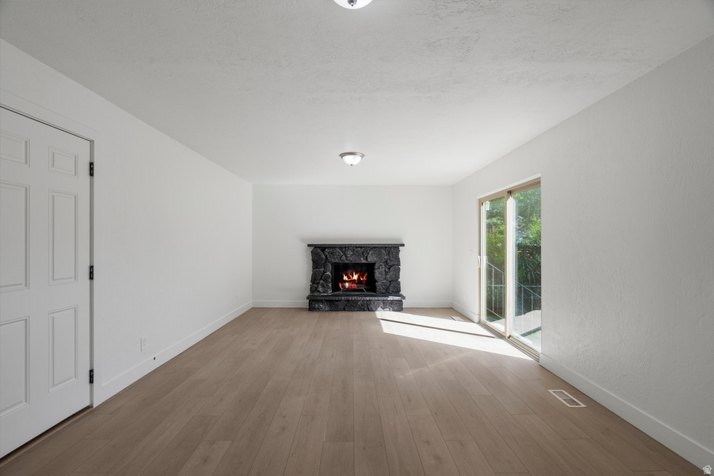 3369 S GREENMONT DR West Valley City, UT 84120