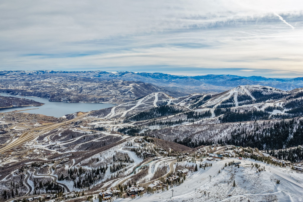 1150  LASSO TRL Hideout, UT 84036