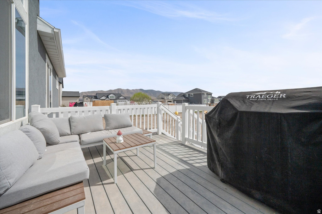 206 E MOUNT EMMONS DR #1438 Saratoga Springs, UT 84005