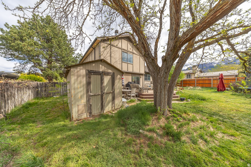 1930 E SOUTHBRIDGE WAY Sandy, UT 84093