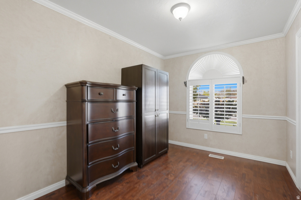 9489 S KIRKSIDE DR South Jordan, UT 84009