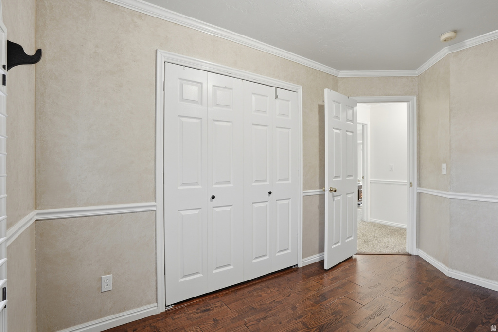 9489 S KIRKSIDE DR South Jordan, UT 84009