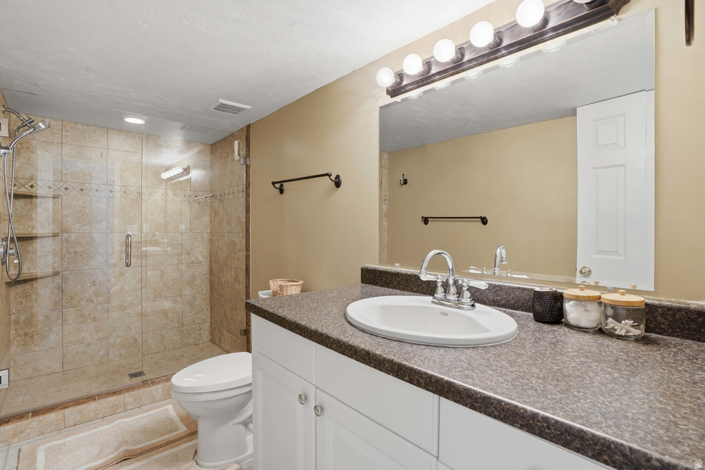 9489 S KIRKSIDE DR South Jordan, UT 84009