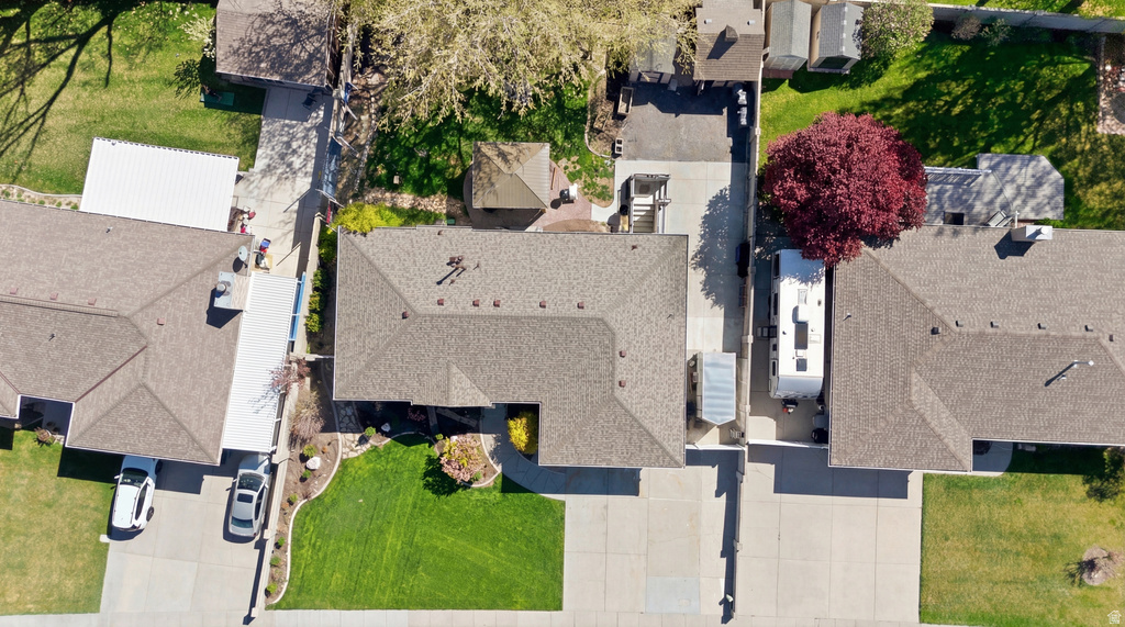 9489 S KIRKSIDE DR South Jordan, UT 84009