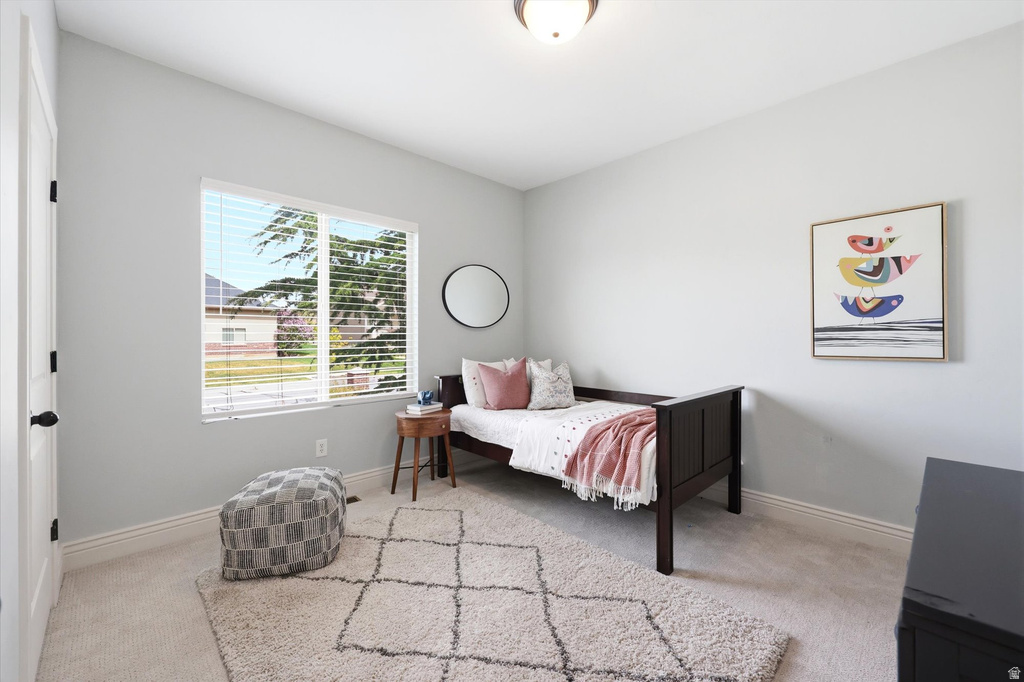 977 W WHITE WULFF DR Bluffdale, UT 84065