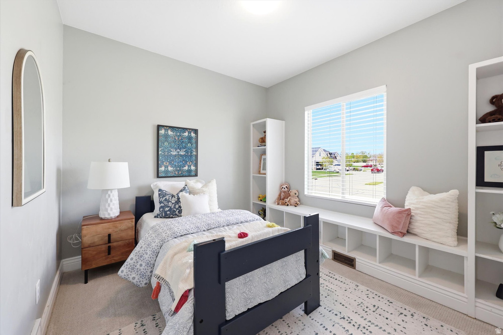 977 W WHITE WULFF DR Bluffdale, UT 84065