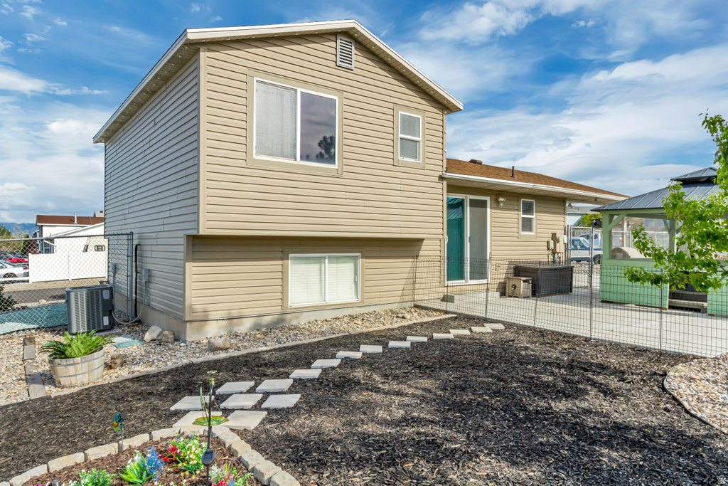 3830 S BRIDGTON CIR Magna, UT 84044