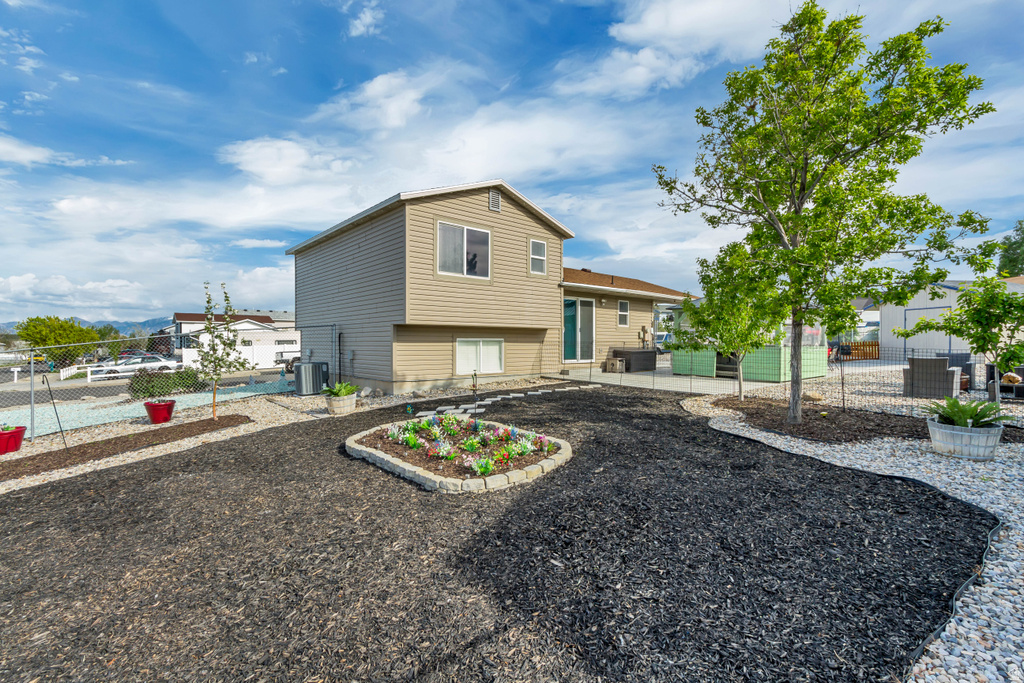 3830 S BRIDGTON CIR Magna, UT 84044