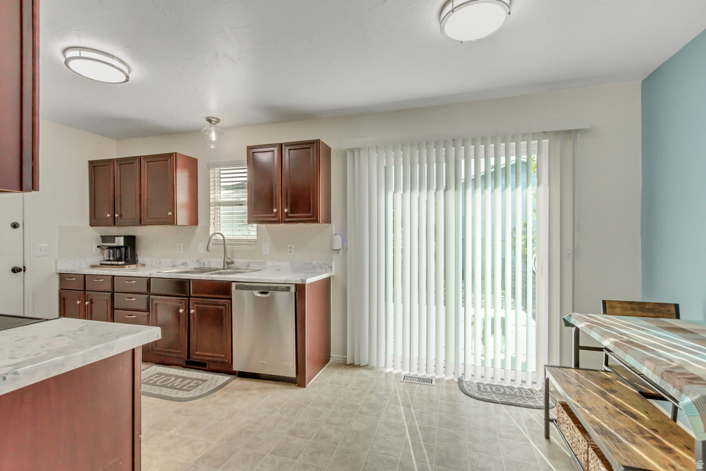 3830 S BRIDGTON CIR Magna, UT 84044