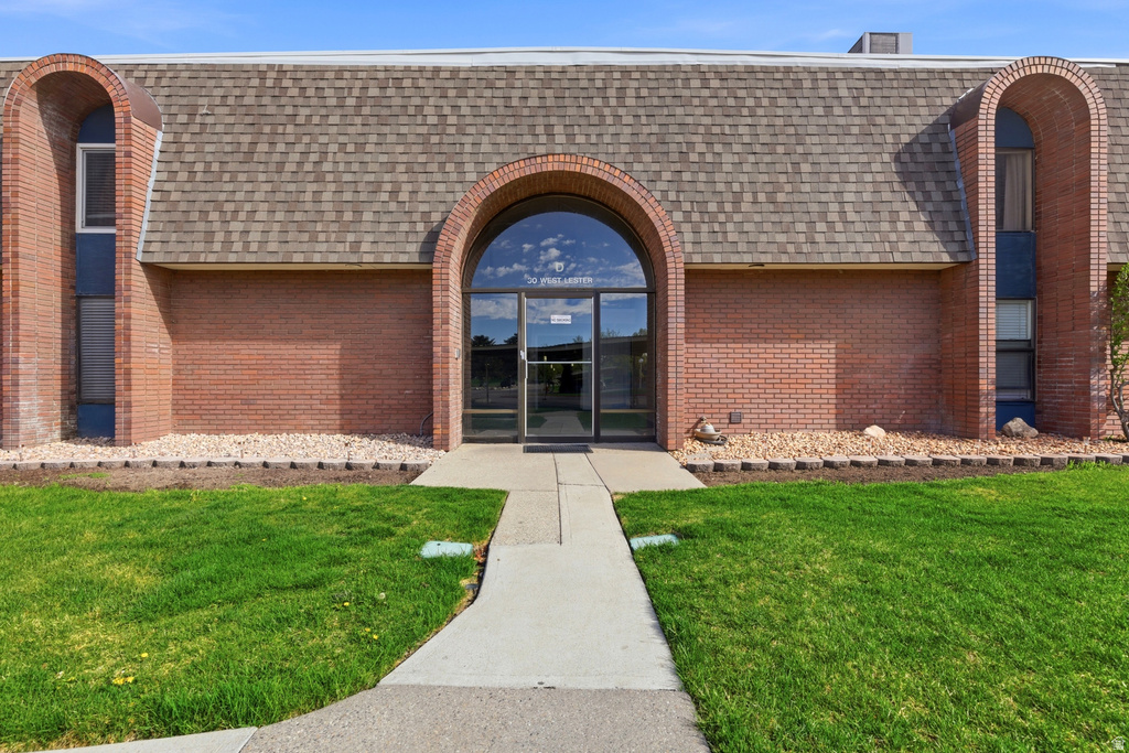 30 W LESTER AVE #D27 Murray, UT 84107