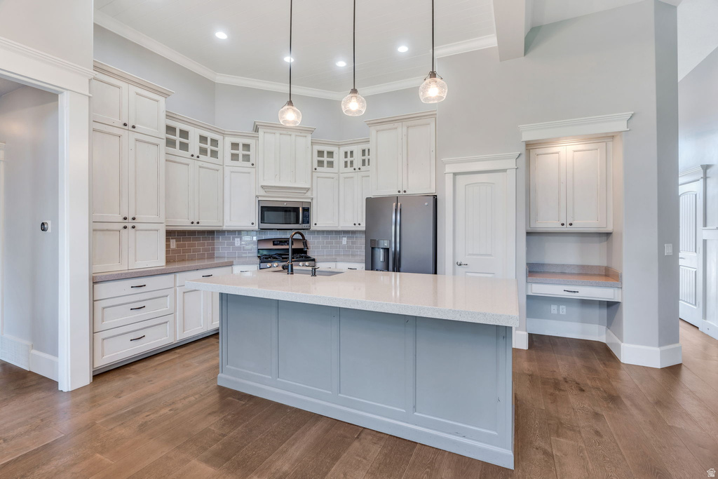 991 E 100 S Pleasant Grove, UT 84062