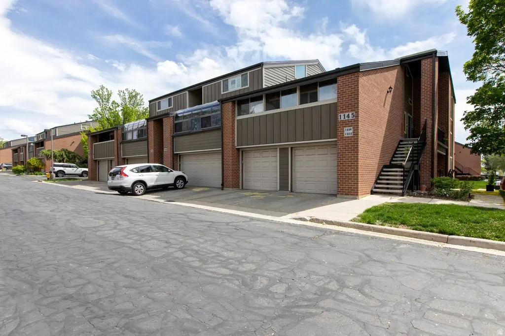 1145 E BRICKYARD RD #1205 Salt Lake City, UT 84106