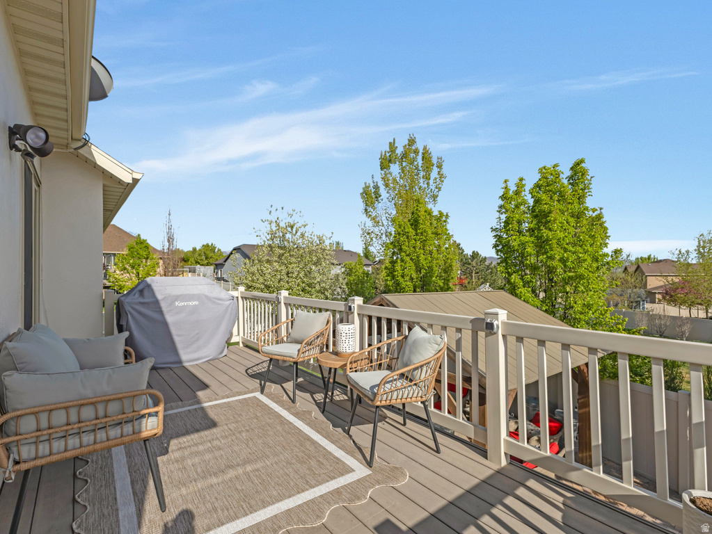 382 W ALPINE DR Saratoga Springs, UT 84045