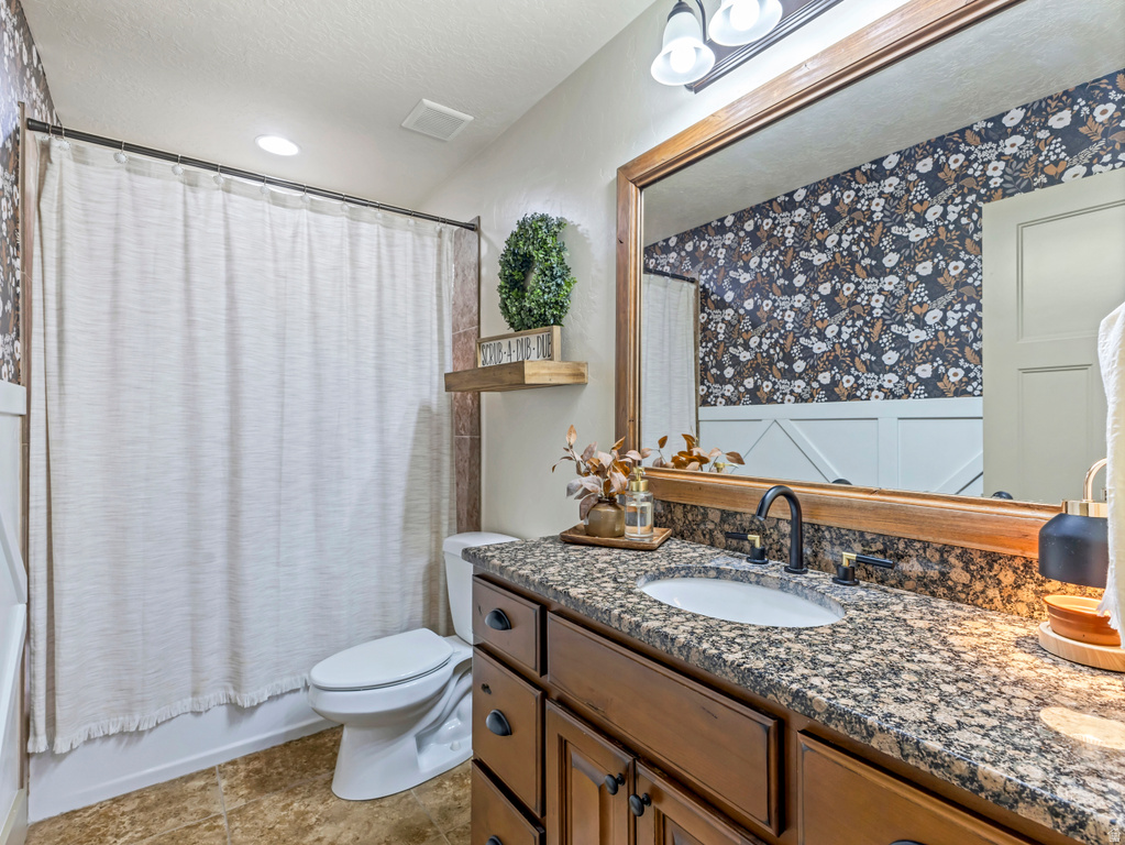 382 W ALPINE DR Saratoga Springs, UT 84045