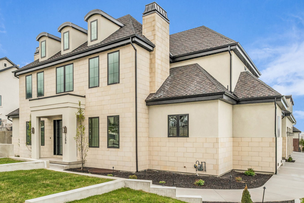 1298 S 1090 E Salem, UT 84653
