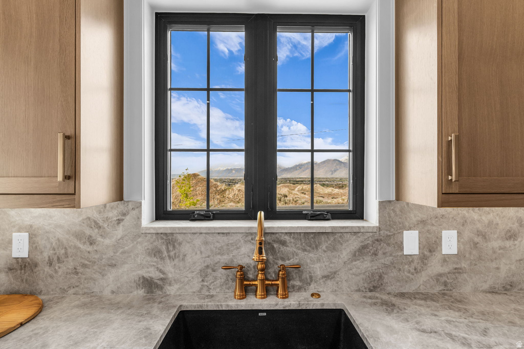 1298 S 1090 E Salem, UT 84653