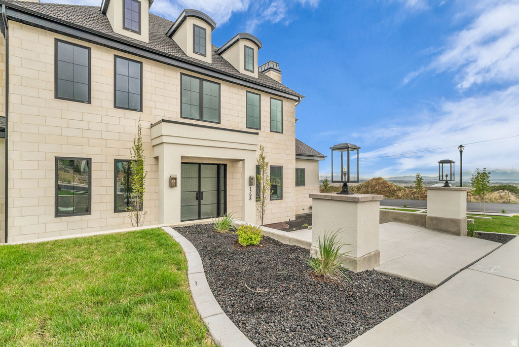 1298 S 1090 E Salem, UT 84653