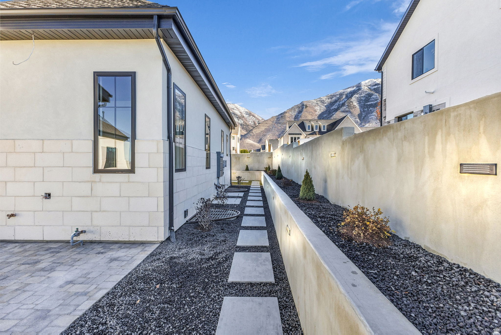 1298 S 1090 E Salem, UT 84653