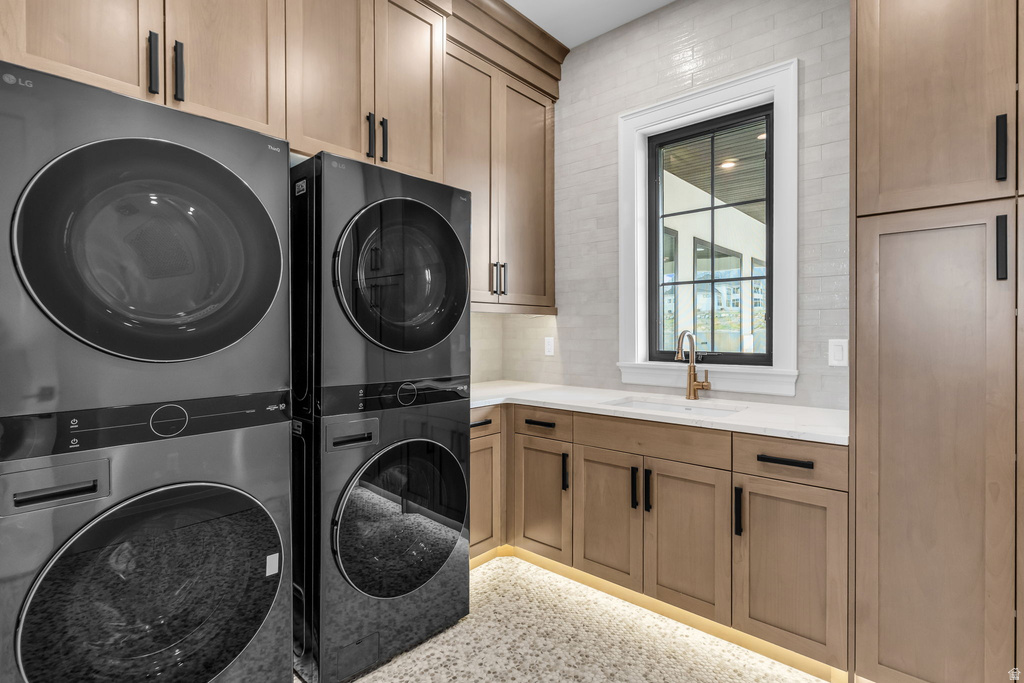 1298 S 1090 E Salem, UT 84653