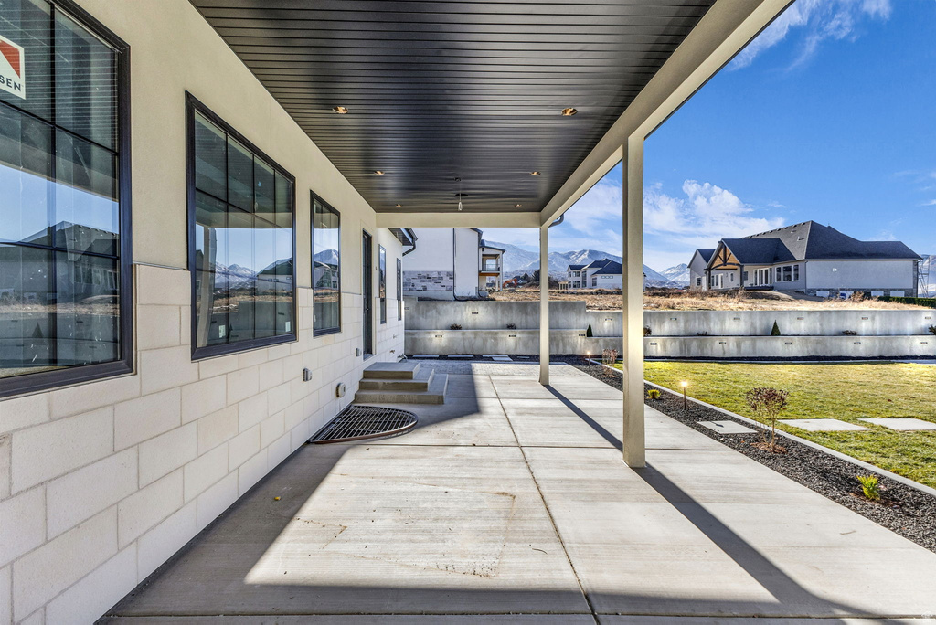 1298 S 1090 E Salem, UT 84653