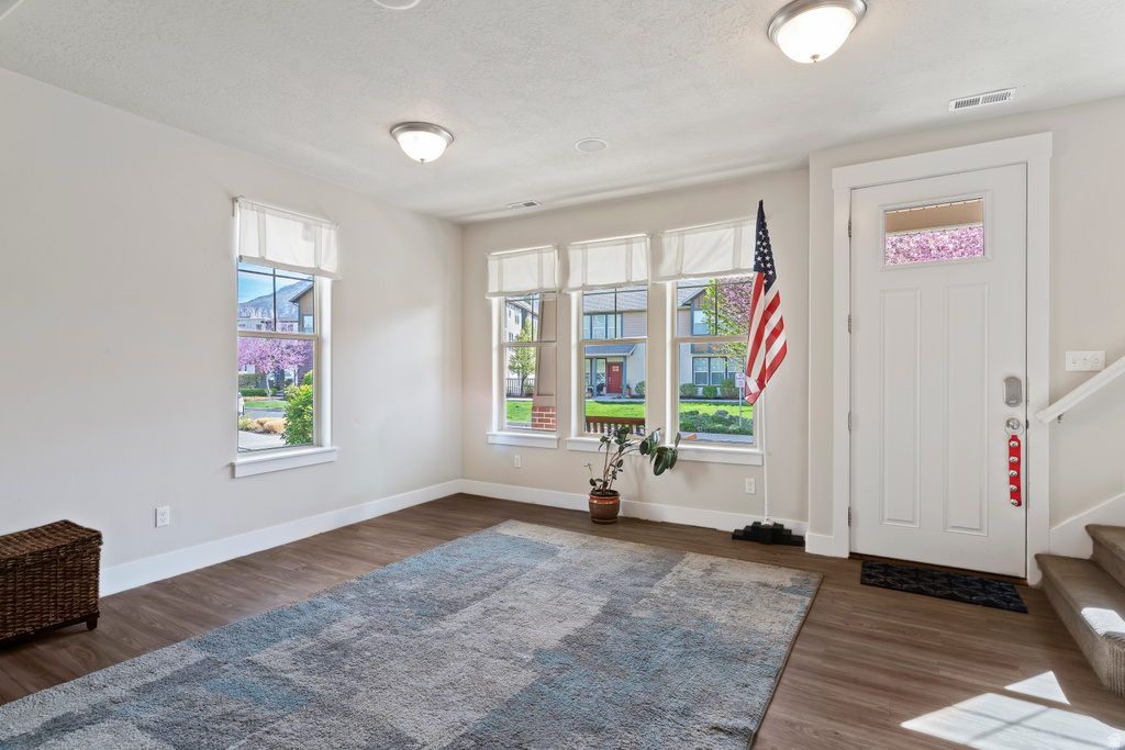 1945 MAPLE GROVE WAY Ogden, UT 84401