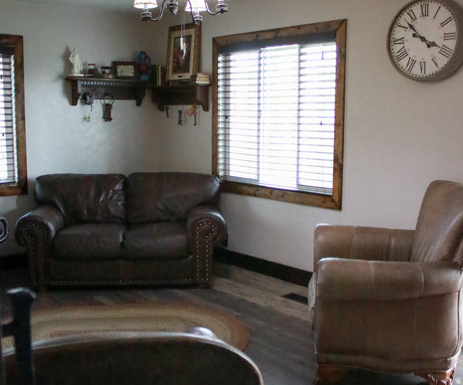 117 ROSS DR Clearfield, UT 84015