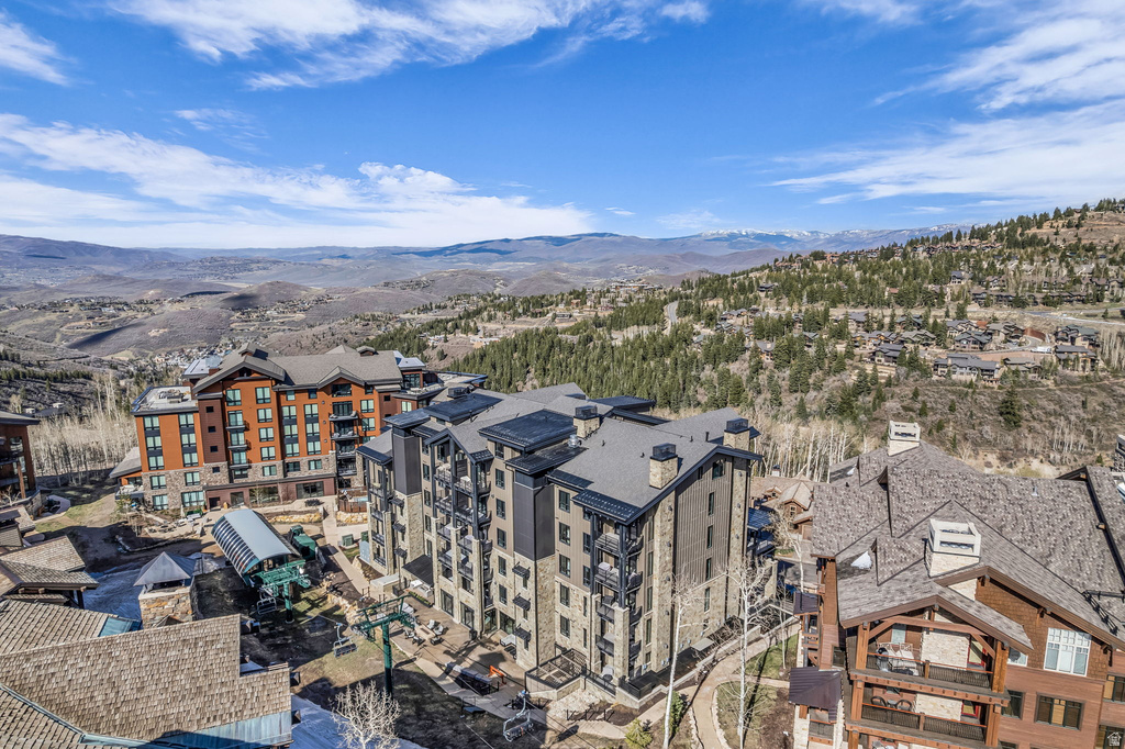 7697 VILLAGE WAY #104 Park City, UT 84060