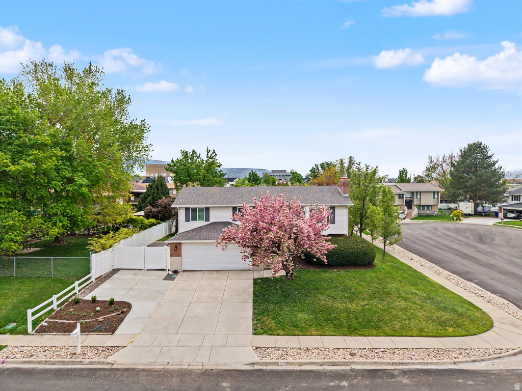 523 MOUNTAIN RD Centerville, UT 84014