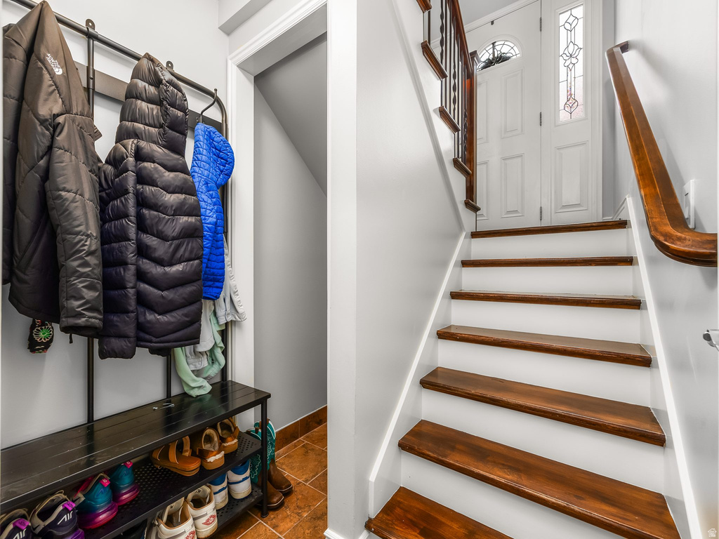 523 MOUNTAIN RD Centerville, UT 84014