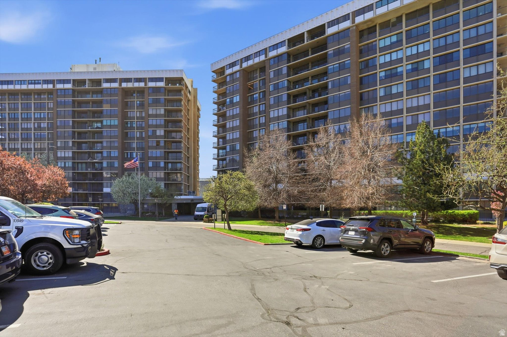 241 N VINE ST #1102 E Salt Lake City, UT 84103