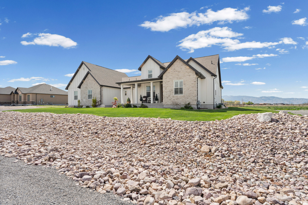 4677 N SELMA WAY Erda, UT 84074