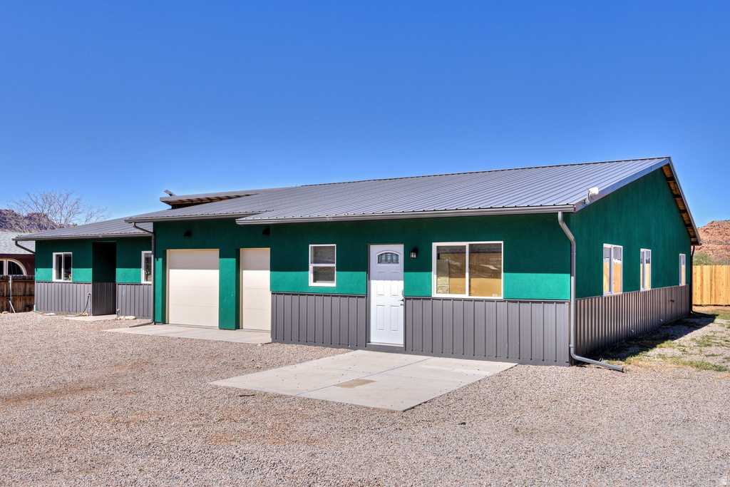 69 N MOUNT PEALE DR Moab, UT 84532