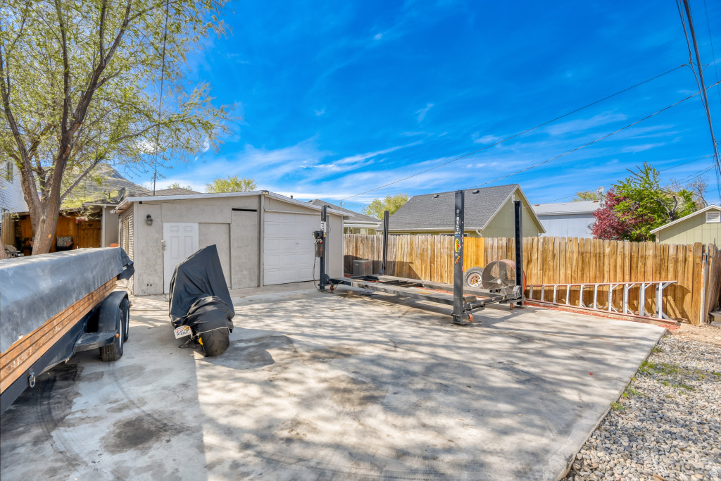 2887 S 9050 W Magna, UT 84044