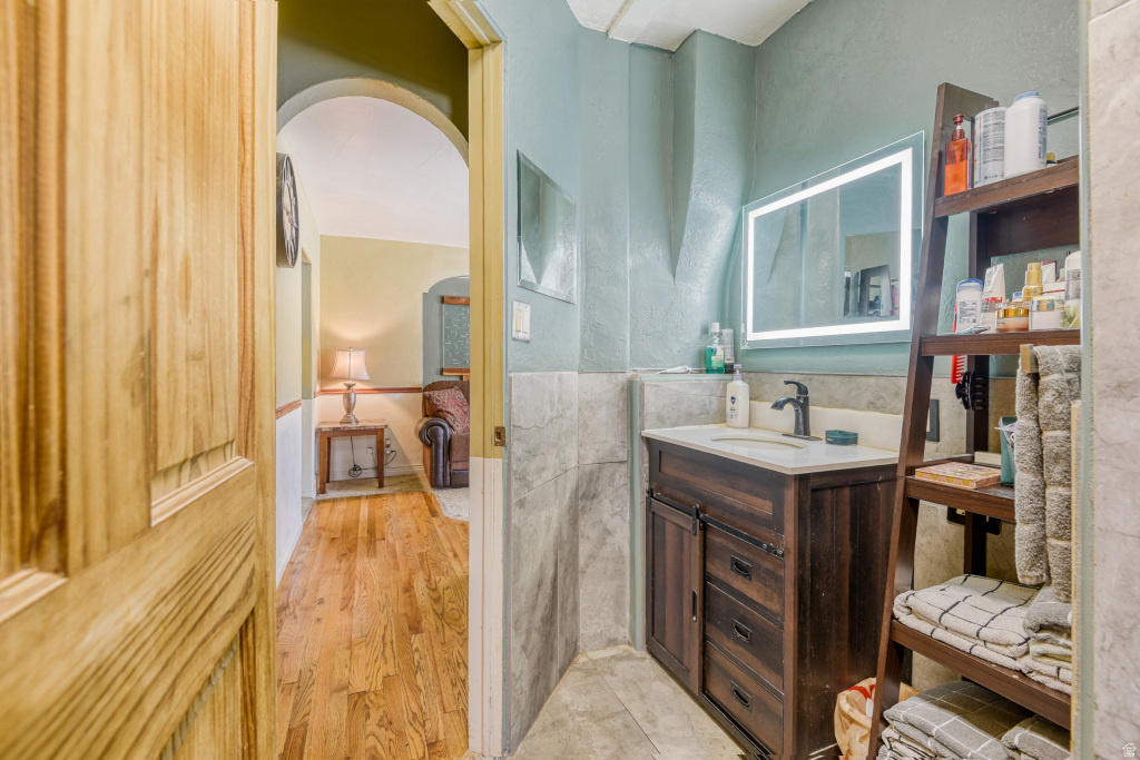 2887 S 9050 W Magna, UT 84044