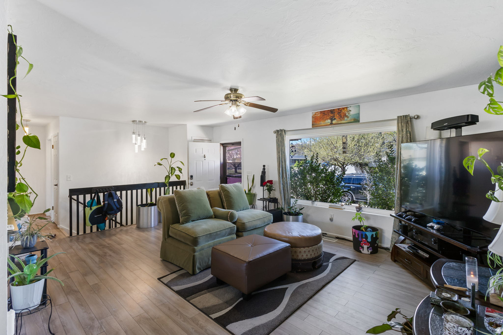 2306 N 920 W Provo, UT 84604