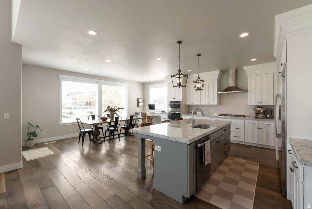 2461 W 700 N Lehi, UT 84043