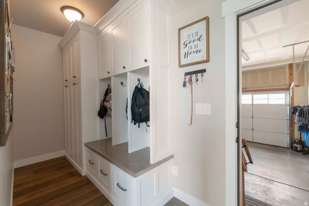 2461 W 700 N Lehi, UT 84043